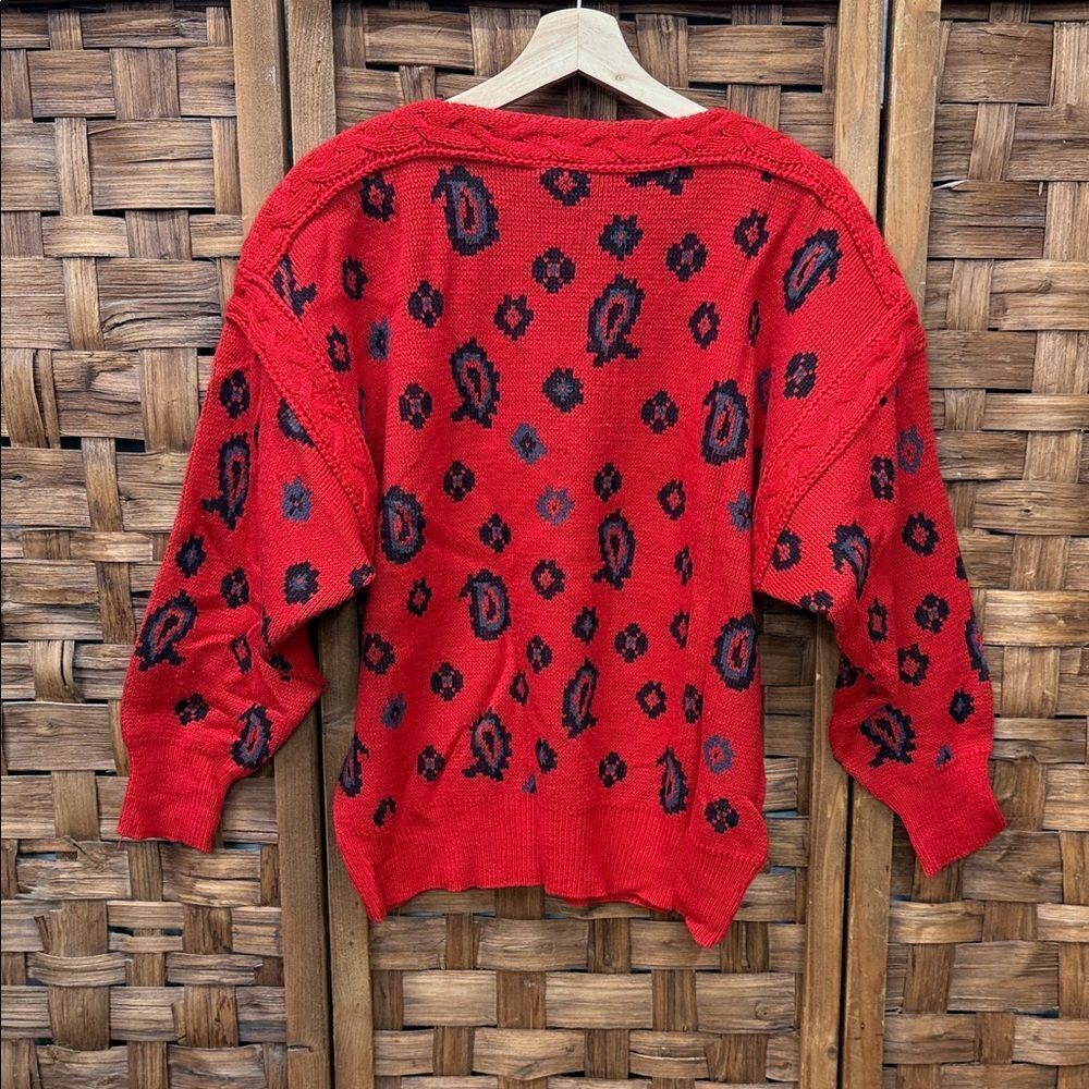 Vintage Unique Red Patterned Women's Sweater - Picture 5 of 7